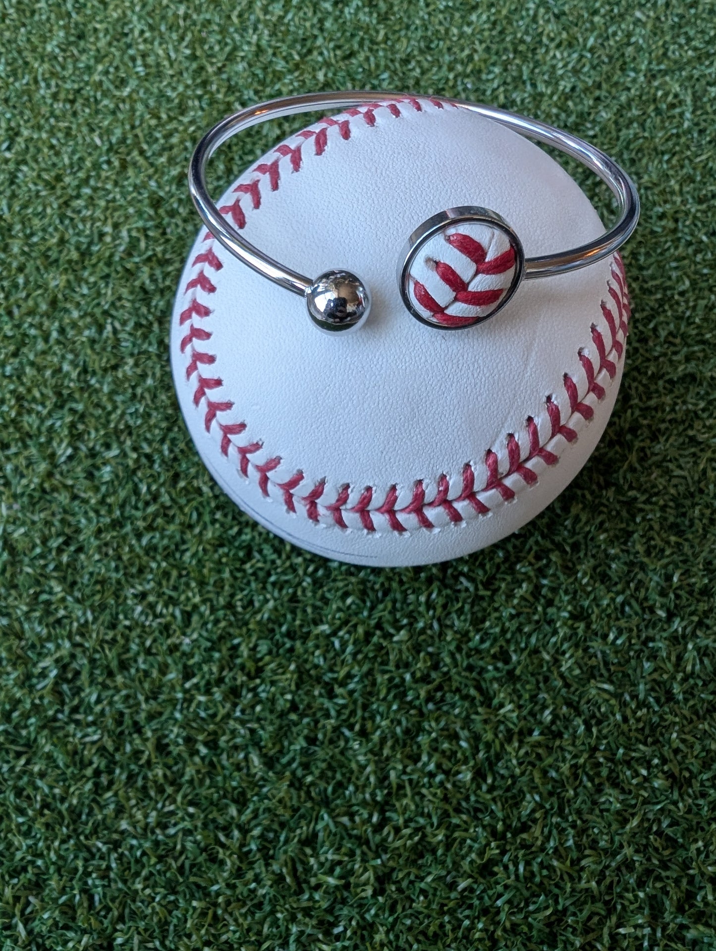 Small Twist Baseball Bracelet
